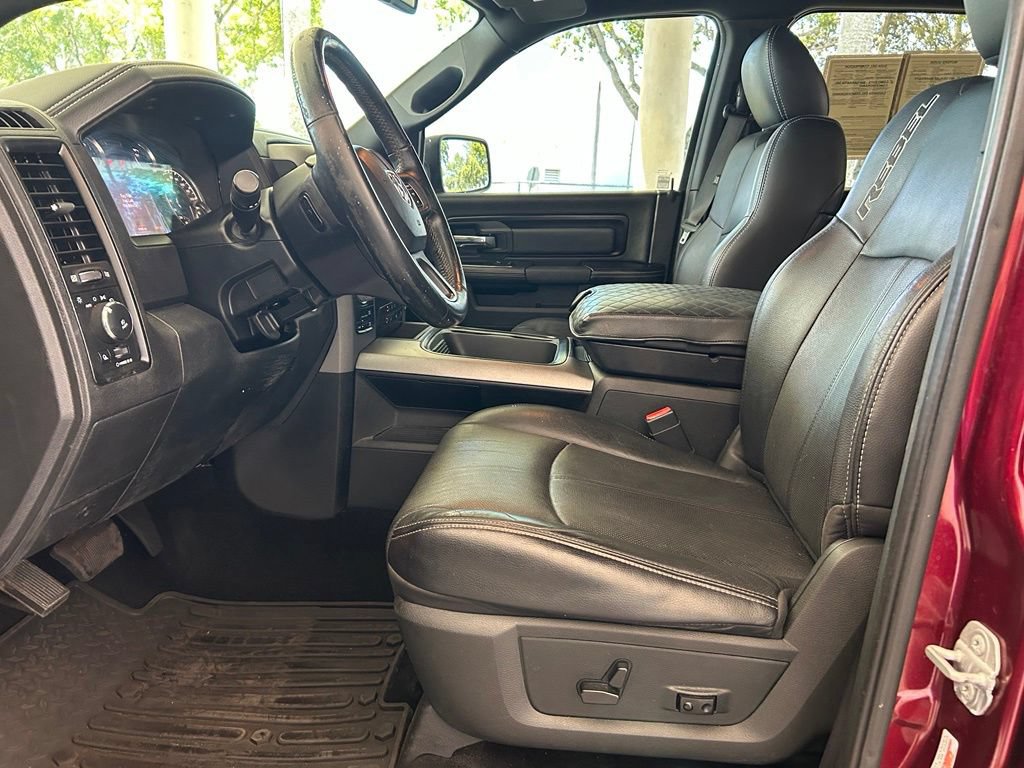 Used 2018 RAM 1500 Rebel w/ Luxury Group AWD/4WD image 6