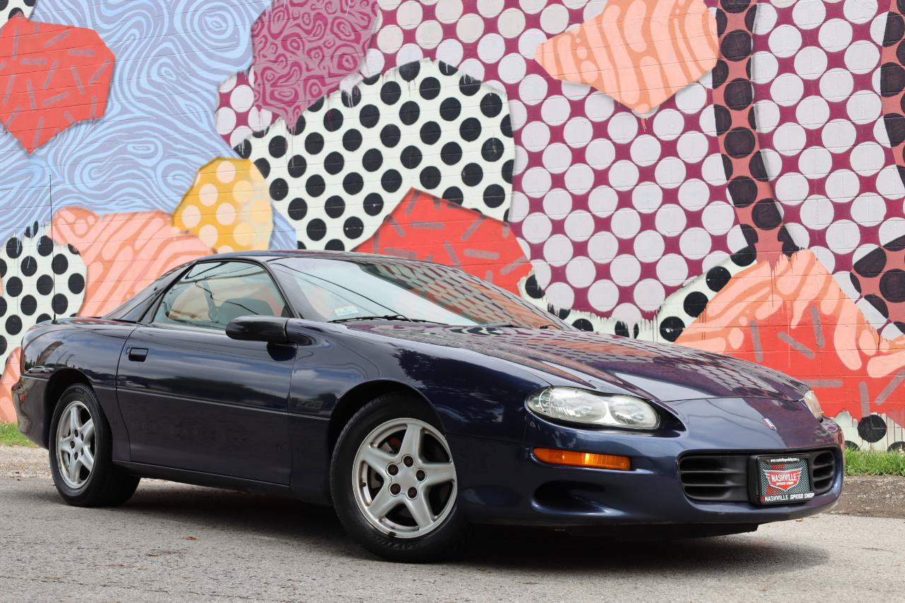 Used 1998 Chevrolet Camaro Z28 RWD image 5