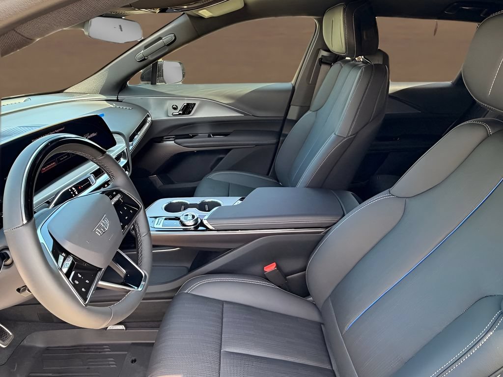 New 2027 Cadillac Lyriq Sport RWD image 8