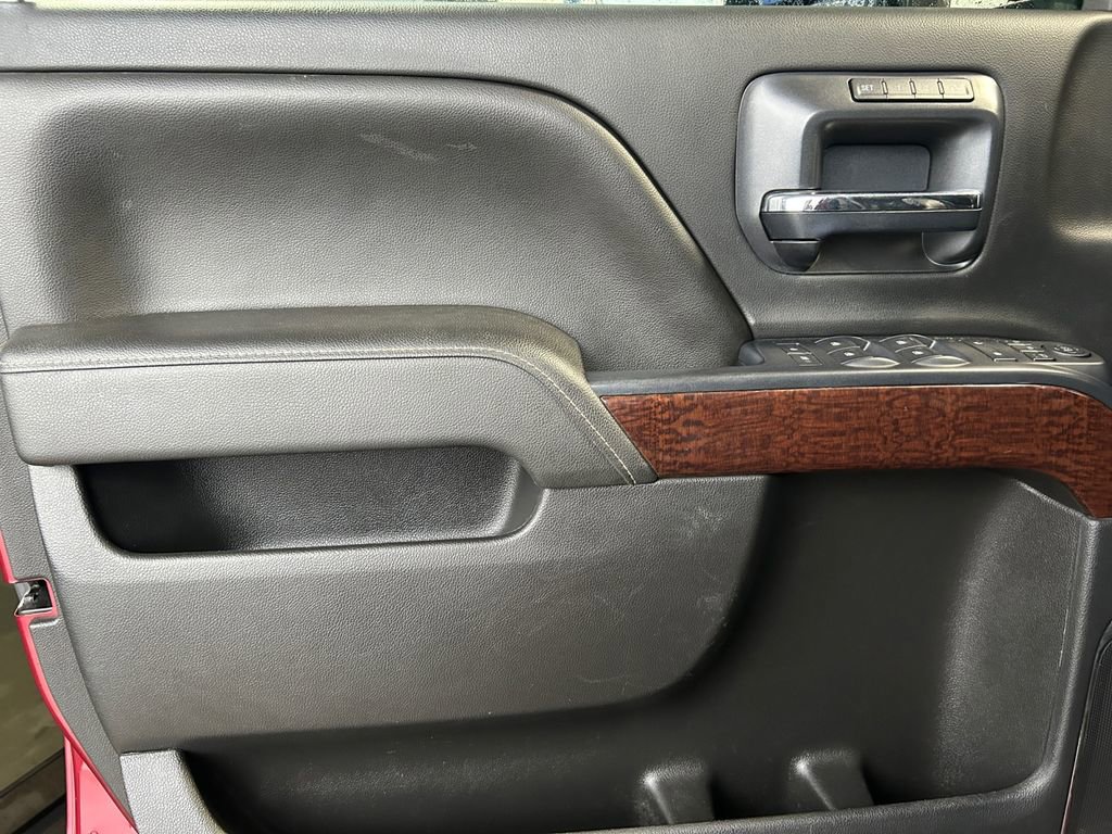 Used 2015 GMC Sierra 2500 SLT w/ Duramax Plus Package image 22