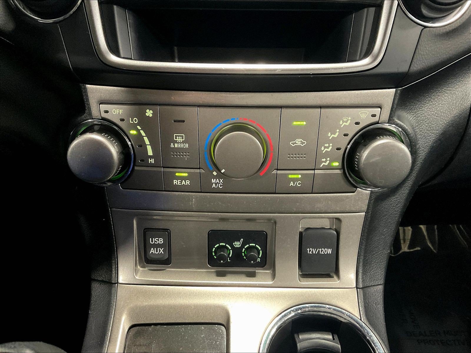 Used 2013 Toyota Highlander SE AWD/4WD image 14