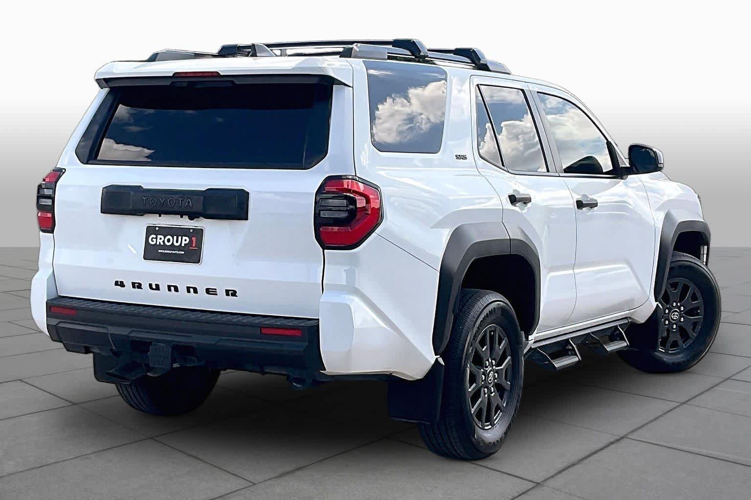 Used 2025 Toyota 4Runner SR5 RWD image 13