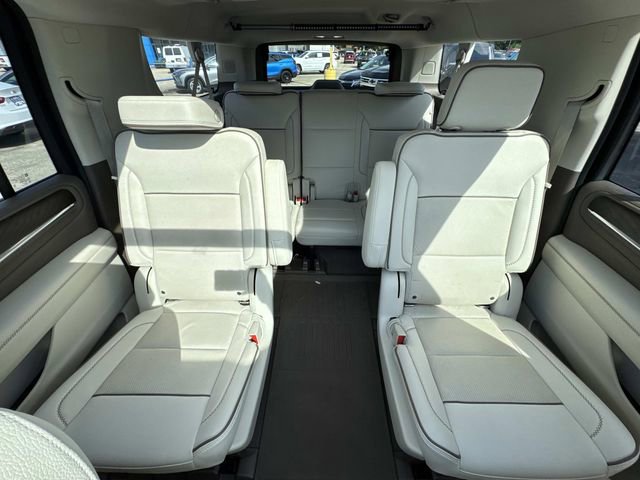 Used 2021 GMC Yukon XL Denali w/ Denali Premium Package image 53