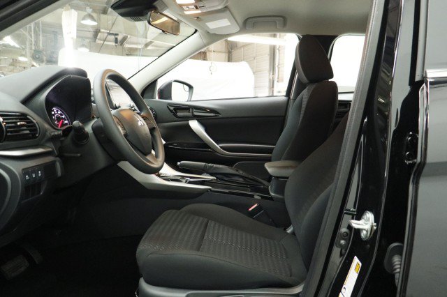 New 2026 Mitsubishi Eclipse Cross LE AWD/4WD image 6