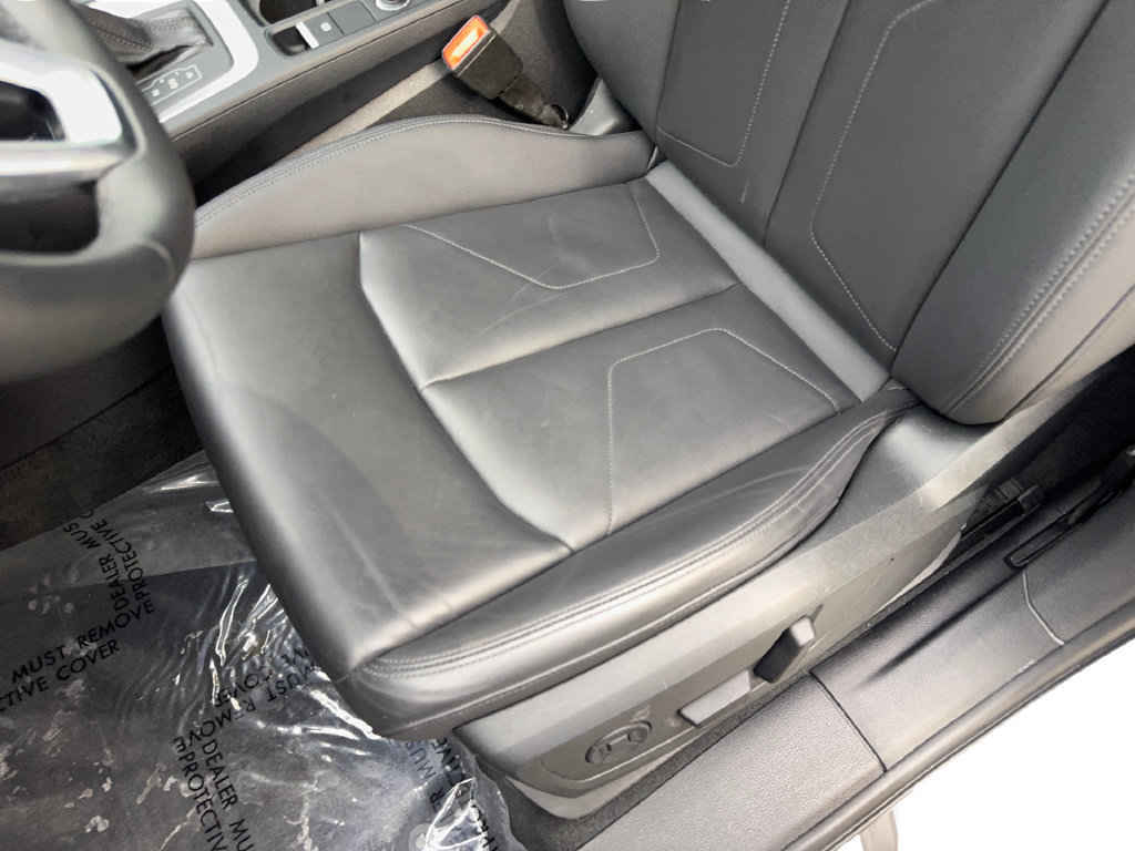 Used 2025 Audi Q3 2.0T Premium AWD/4WD image 32