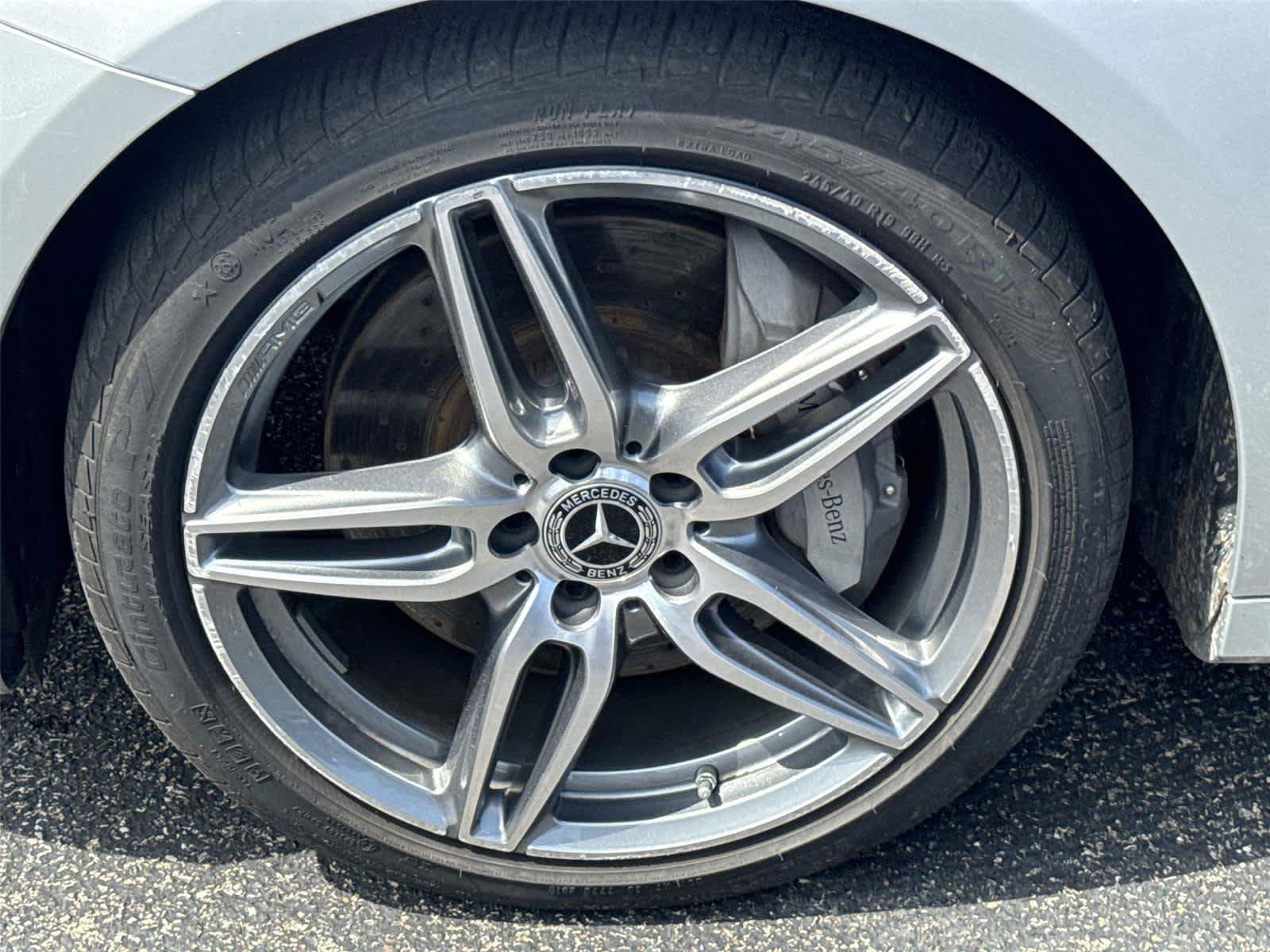 Used 2019 Mercedes-Benz E 300 4MATIC image 11