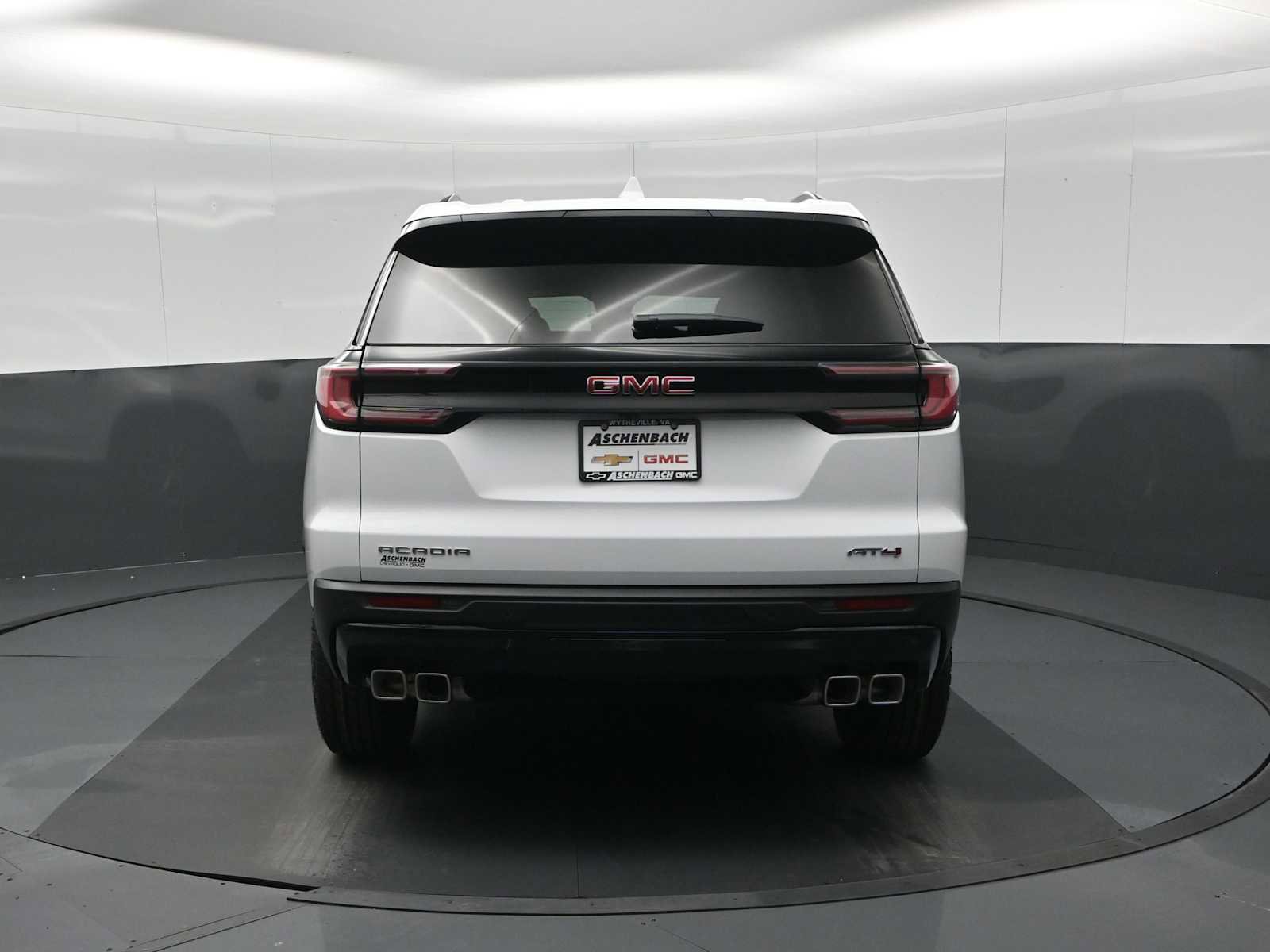 New 2026 GMC Acadia AT4 w/ Luxury Package image 8