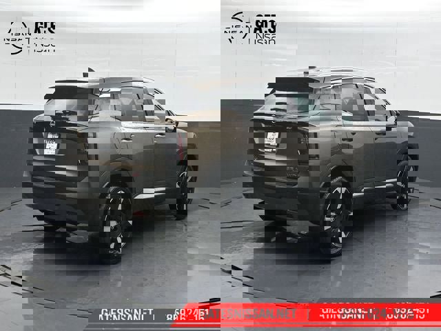 New 2026 Nissan Kicks SR image 2