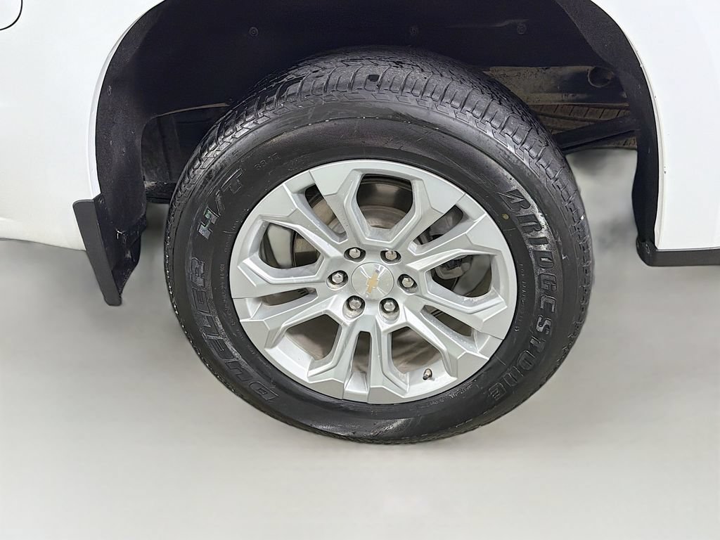 Used 2025 Chevrolet Silverado 1500 LTZ AWD/4WD image 33