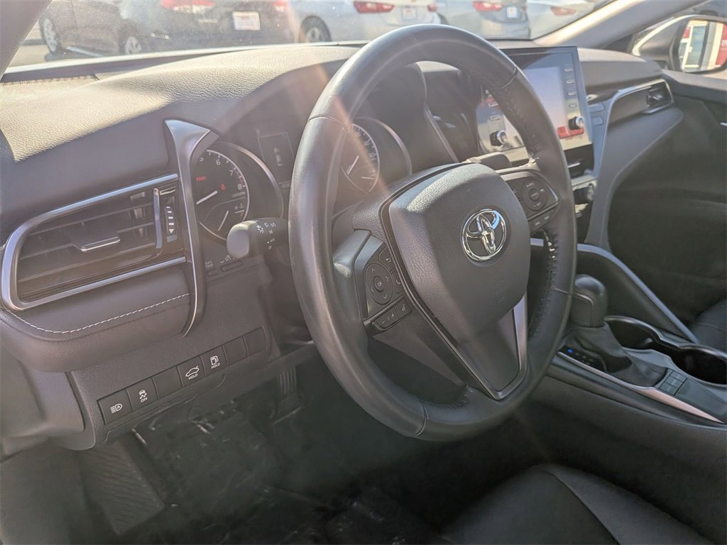 Used 2024 Toyota Camry SE image 15