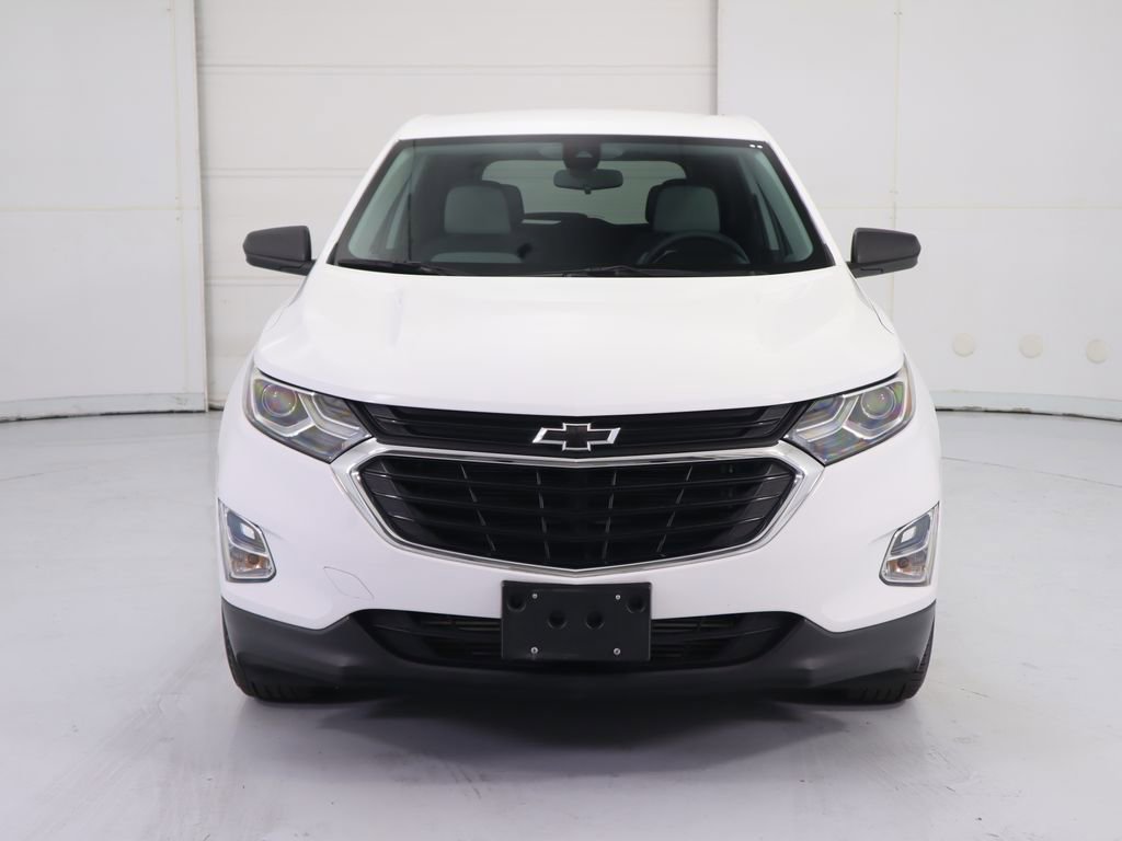 Used 2021 Chevrolet Equinox LS w/ LS Convenience Package image 2