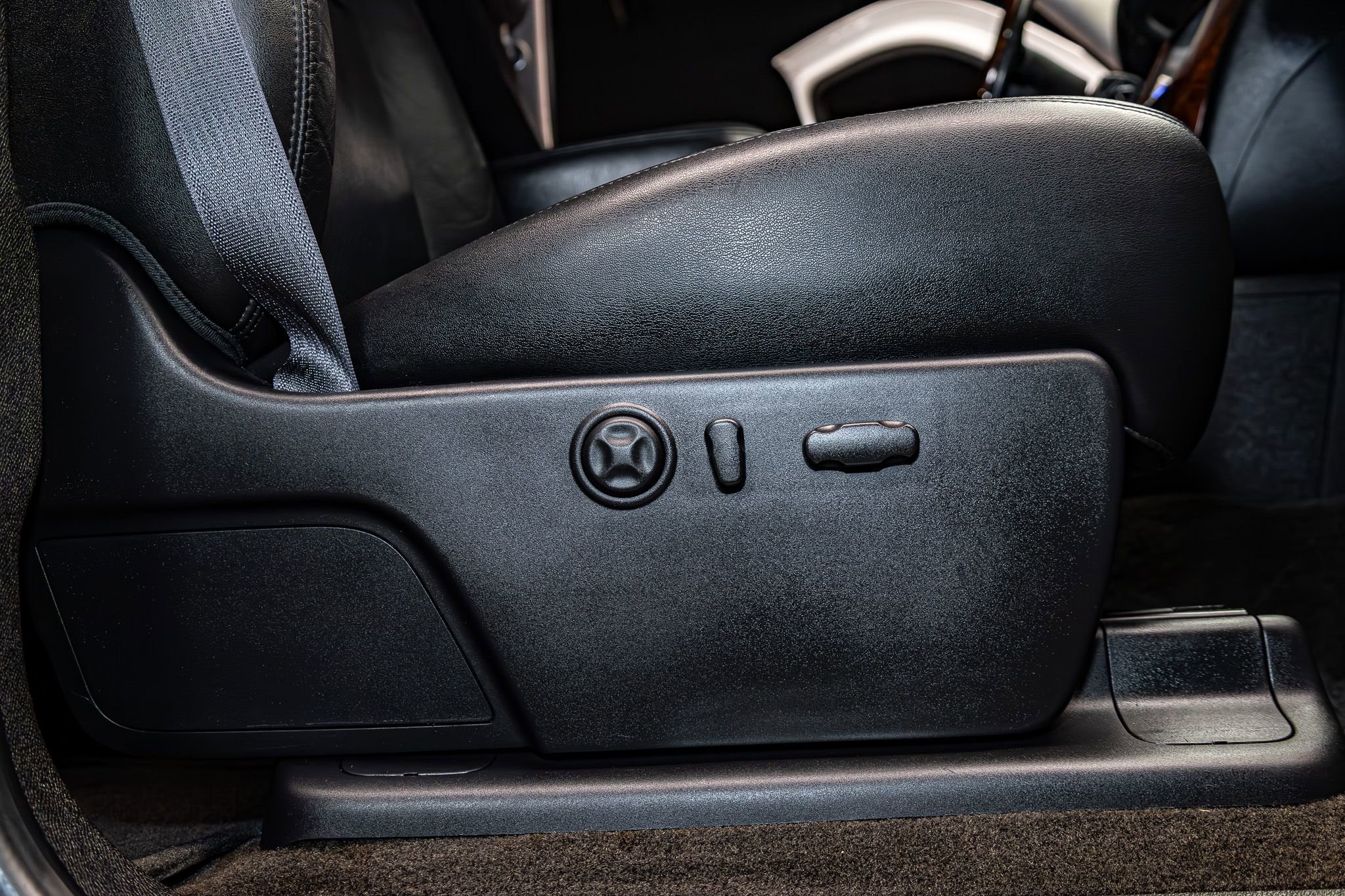 Used 2012 GMC Sierra 3500 Denali image 26