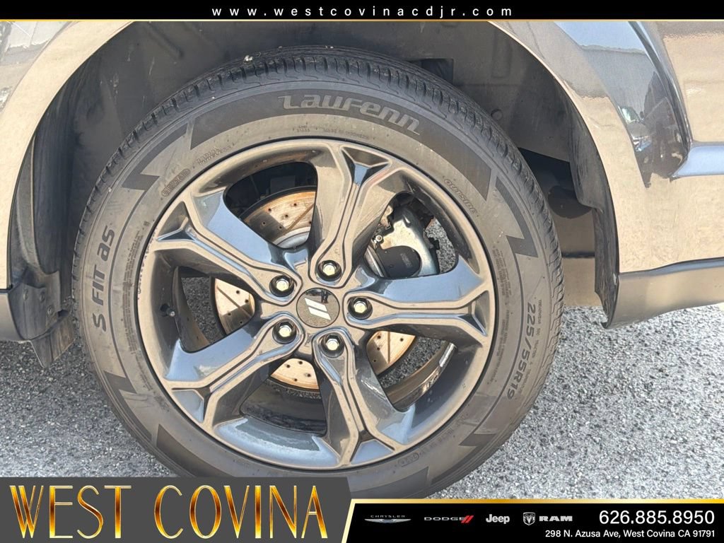 Used 2019 Dodge Journey Crossroad FWD image 17