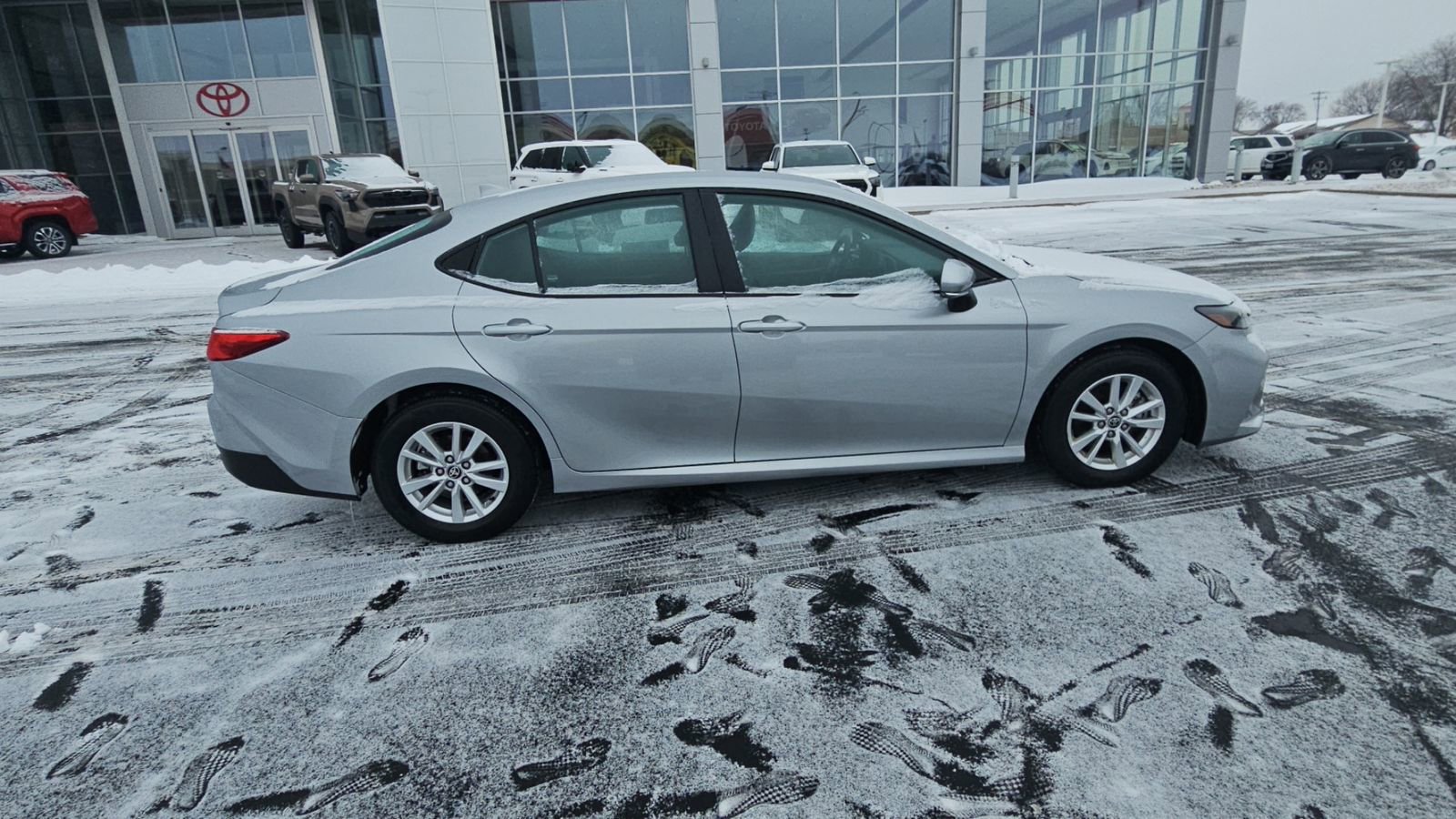 Certified 2025 Toyota Camry LE image 2