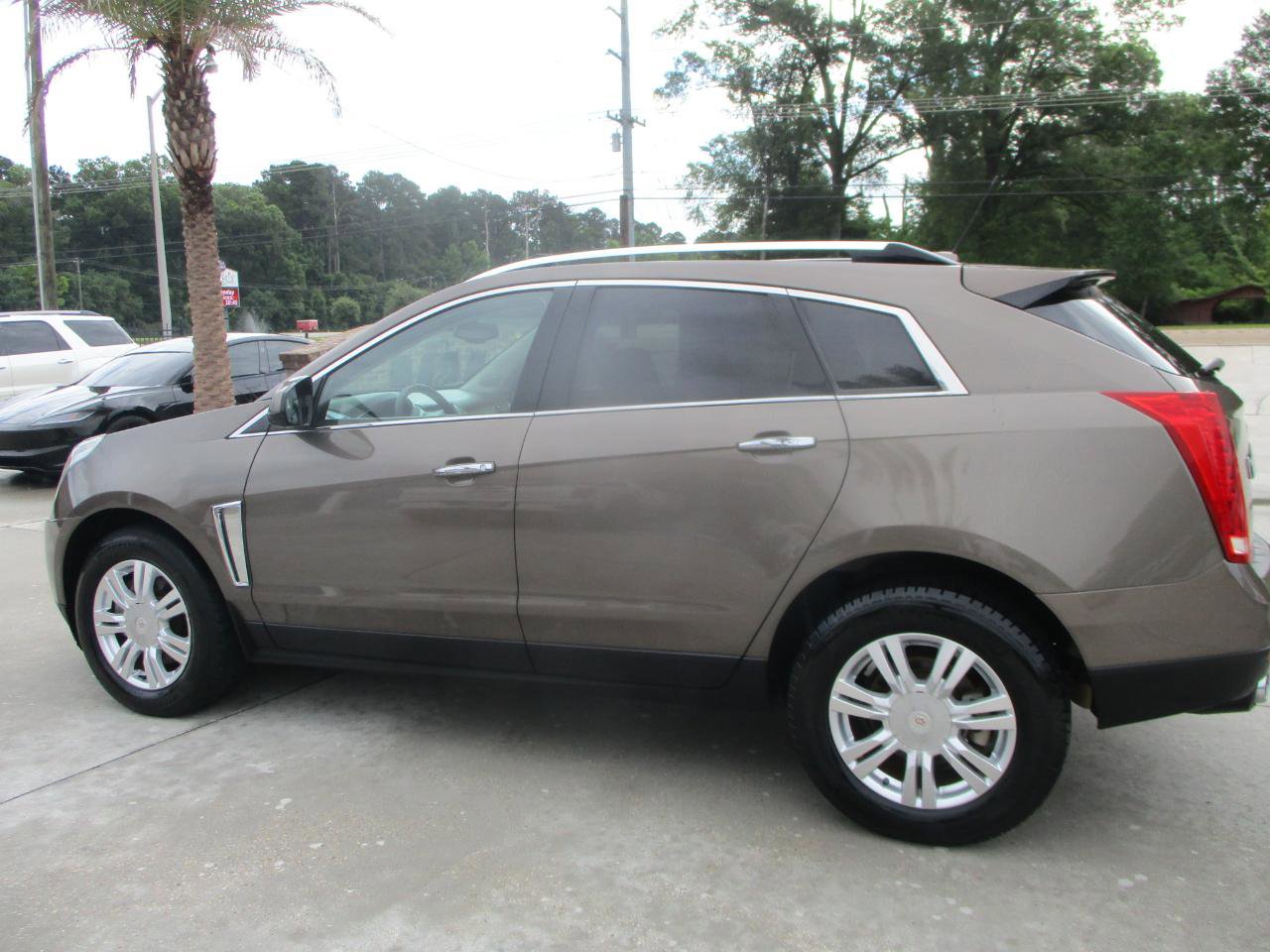 Used 2015 Cadillac SRX Luxury FWD image 10
