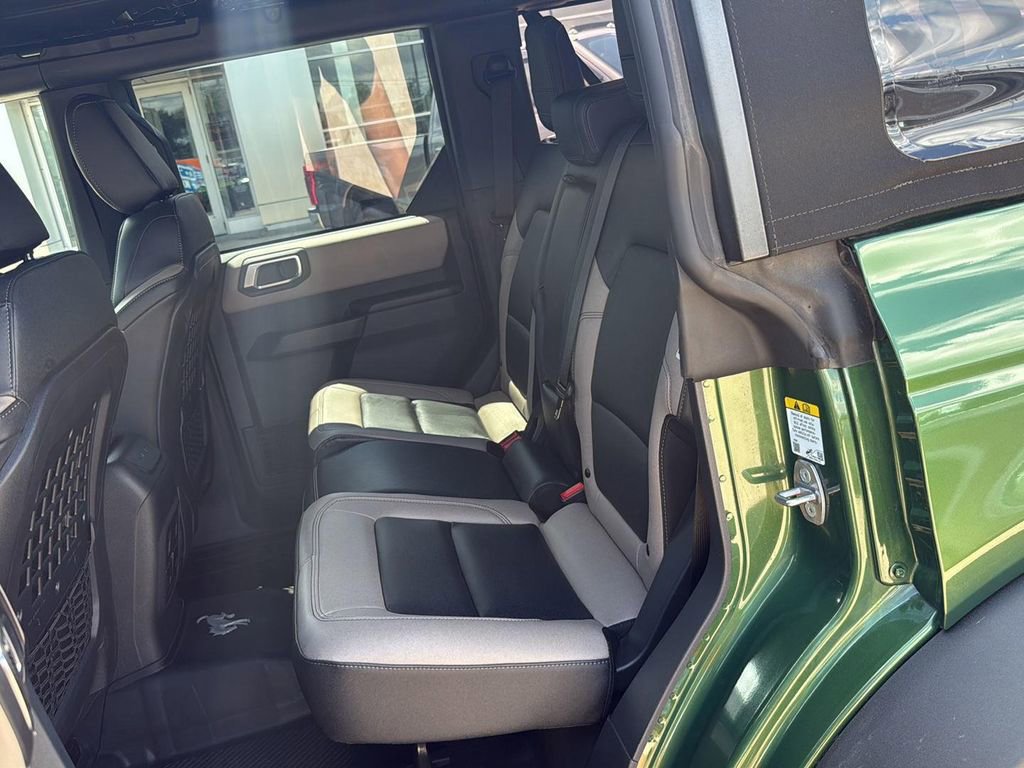Used 2024 Ford Bronco Big Bend w/ Sasquatch Package image 11