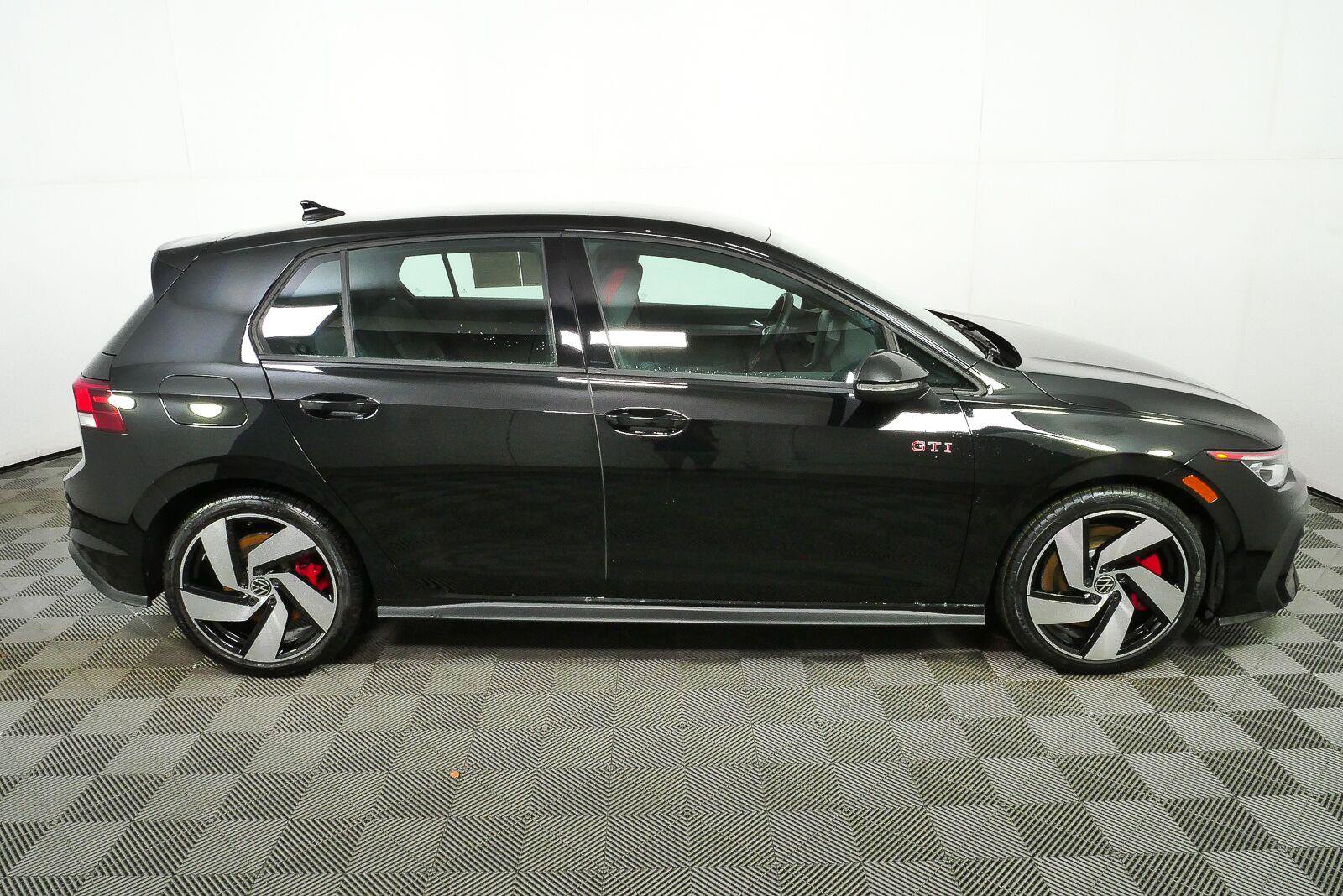 Certified 2026 Volkswagen GTI S FWD image 7