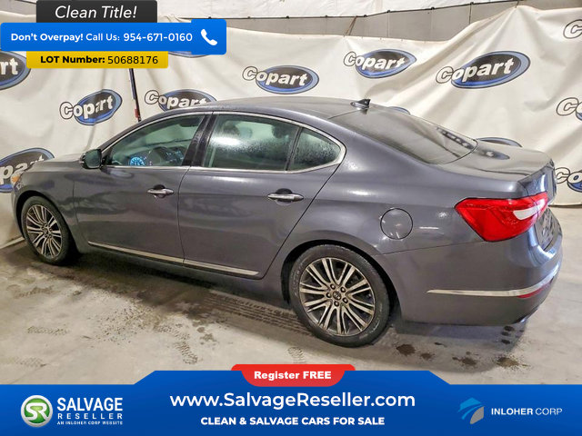 Used 2014 Kia Cadenza Premium w/ Luxury Package FWD image 3