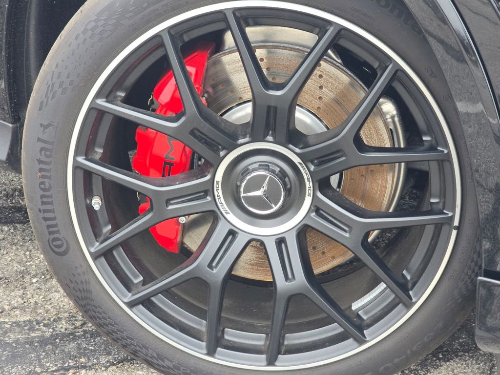 New 2025 Mercedes-Benz GLC 63 AMG S image 10
