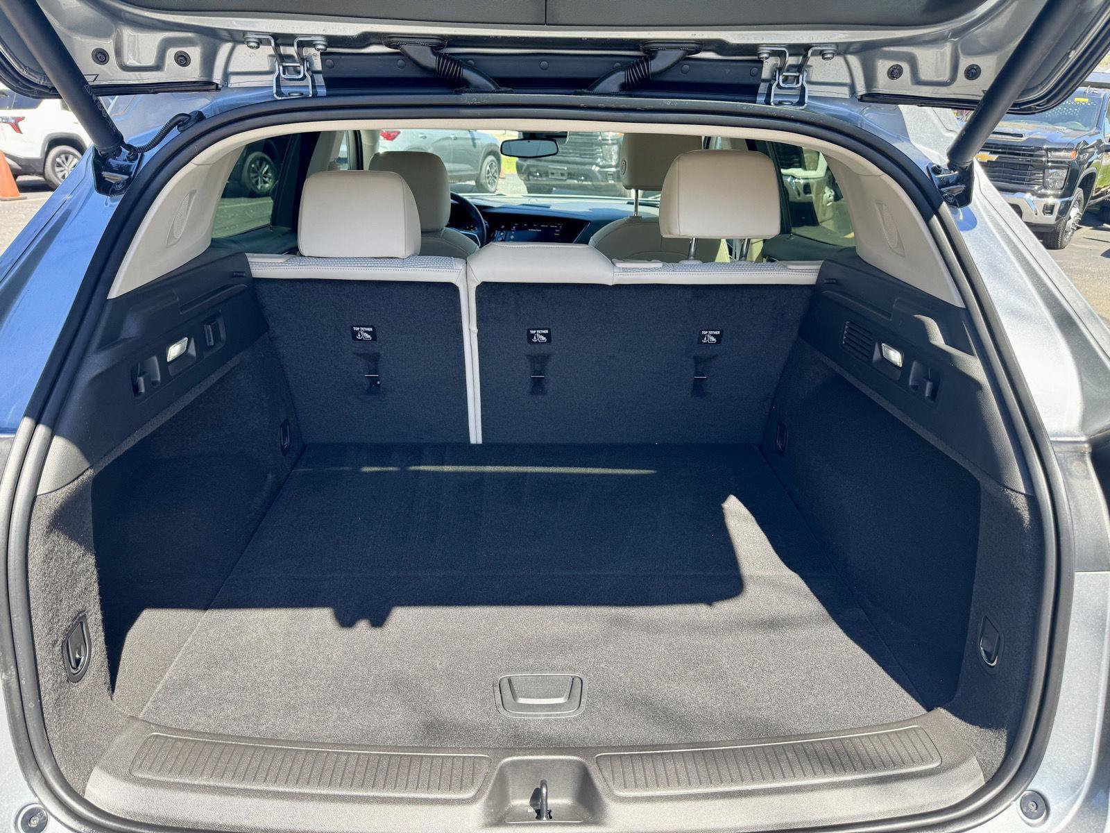 Certified 2023 Buick Envision Preferred AWD/4WD image 12
