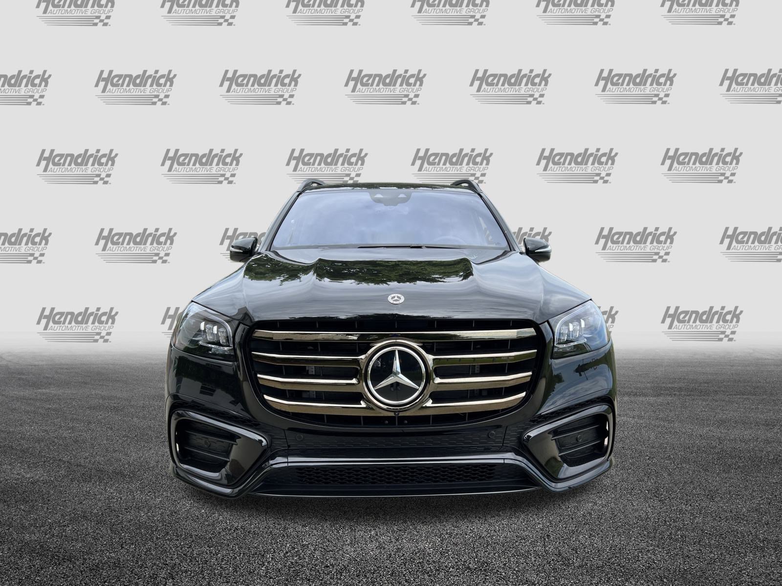 New 2026 Mercedes-Benz GLS 450 4MATIC image 3