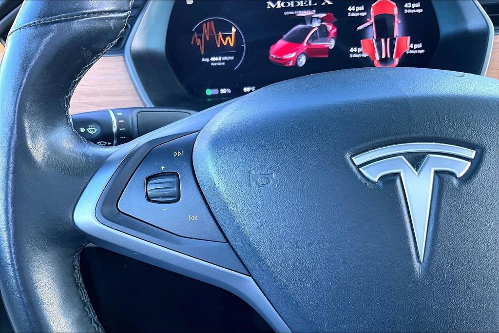 Used 2020 Tesla Model X Long Range image 18