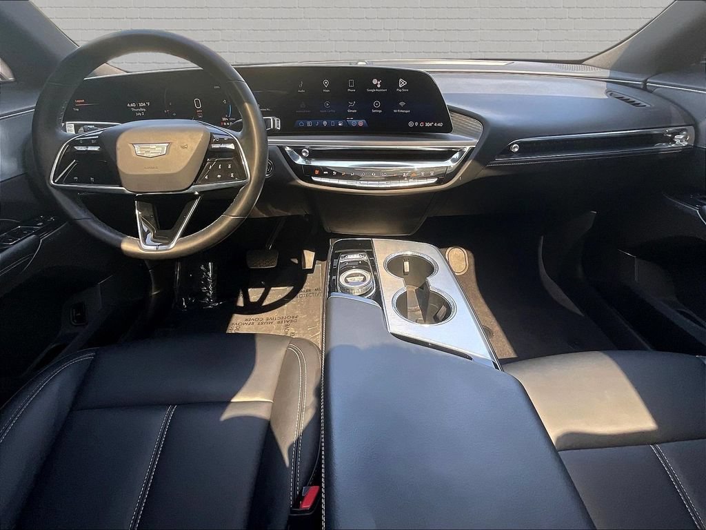 Used 2024 Cadillac Lyriq Tech RWD image 9
