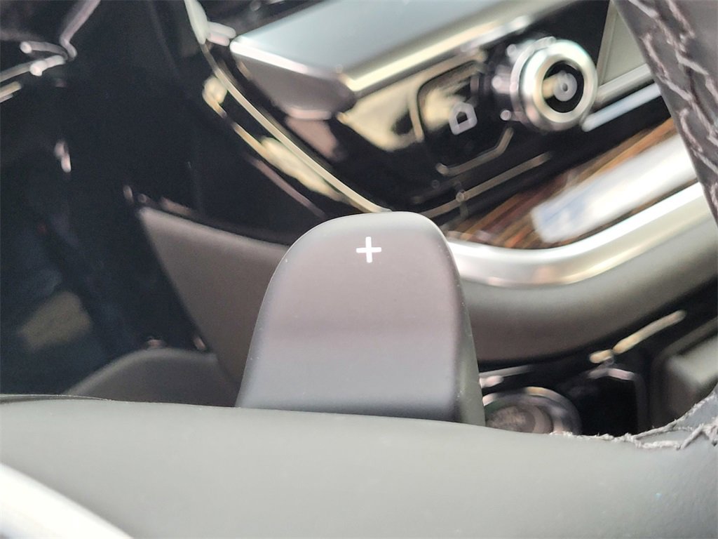 New 2026 GMC Sierra 1500 Elevation image 24