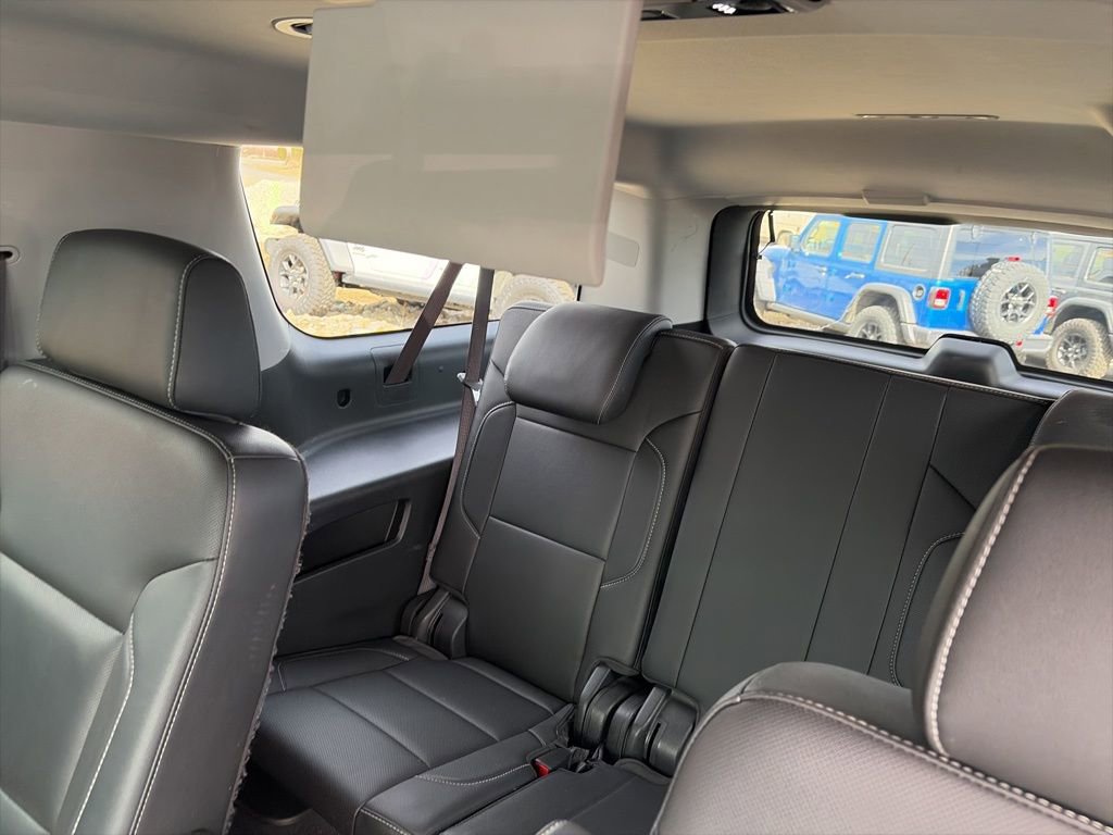 Used 2020 Chevrolet Suburban Premier image 9