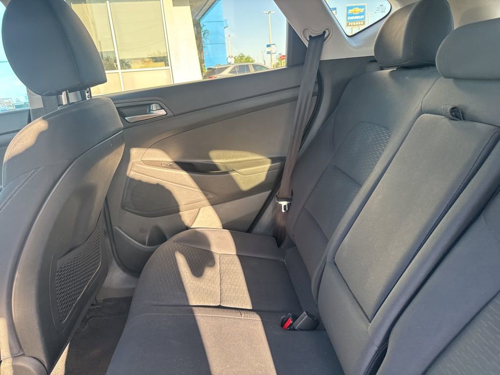 Used 2020 Hyundai Tucson SE AWD/4WD image 2