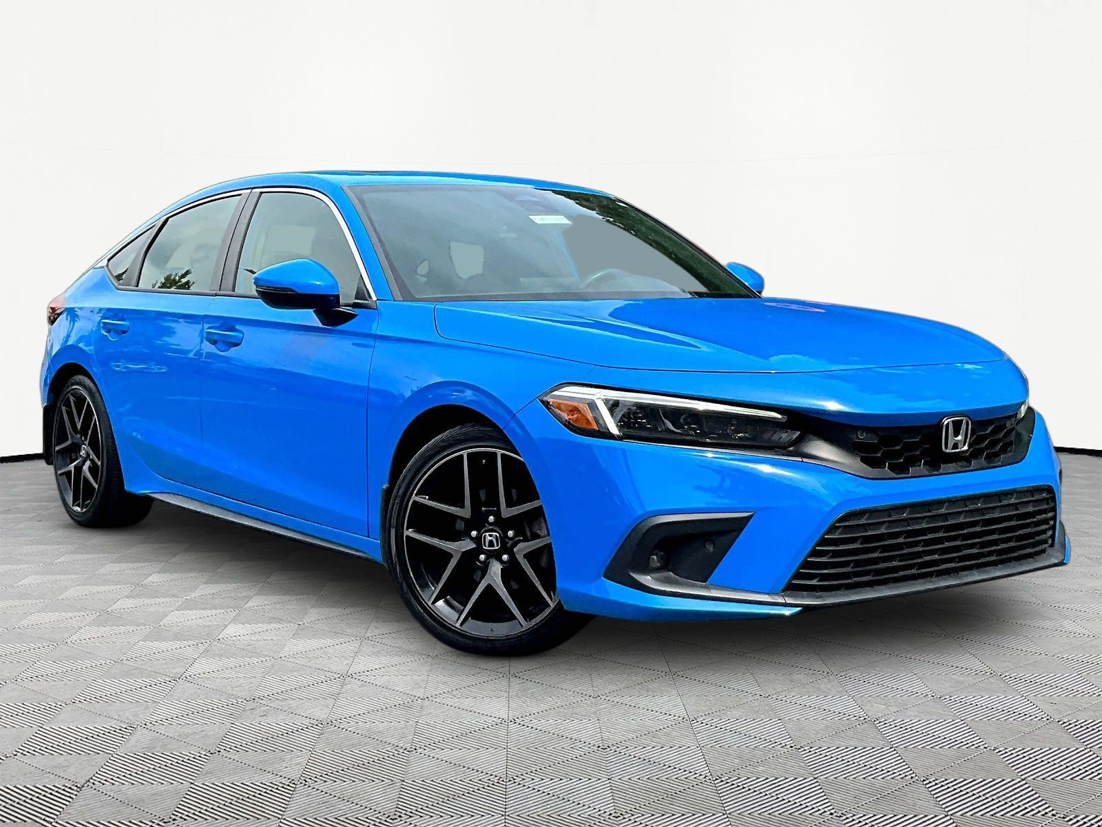 Used 2024 Honda Civic Sport Touring image 3