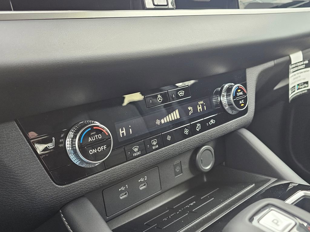 New 2026 Mitsubishi Outlander SE image 21