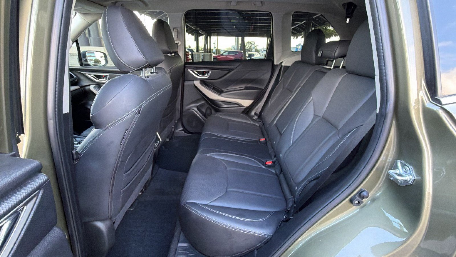 Used 2024 Subaru Forester Limited AWD/4WD image 24