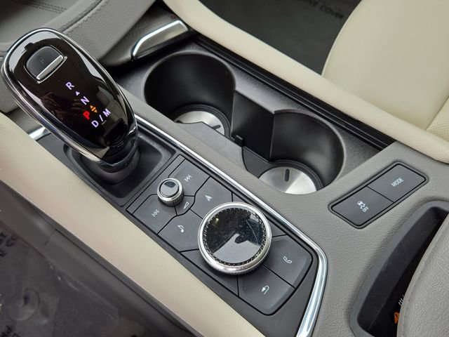 Certified 2023 Cadillac XT6 Premium Luxury AWD/4WD image 24