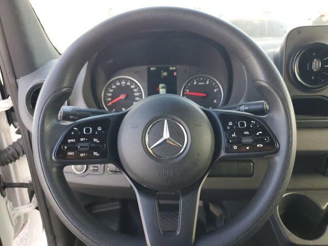 Used 2023 Mercedes-Benz Sprinter 2500 image 13