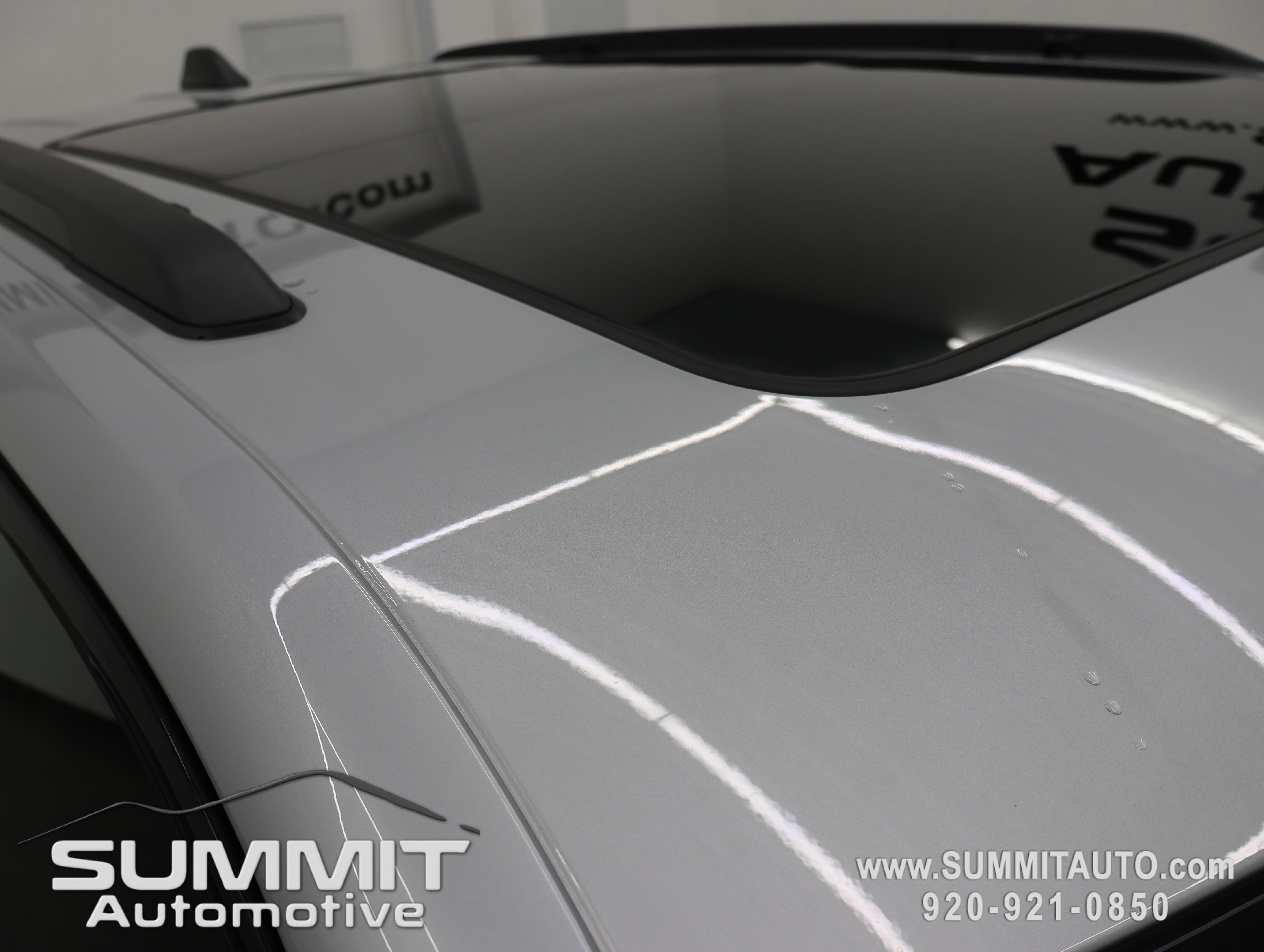 New 2025 Jeep Grand Cherokee Limited w/ Black Appearance Package image 4