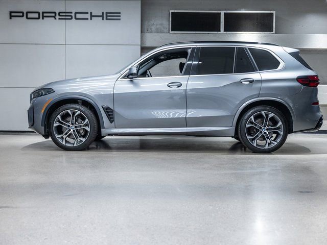 Used 2024 BMW X5 sDrive40i w/ M Sport Package image 2