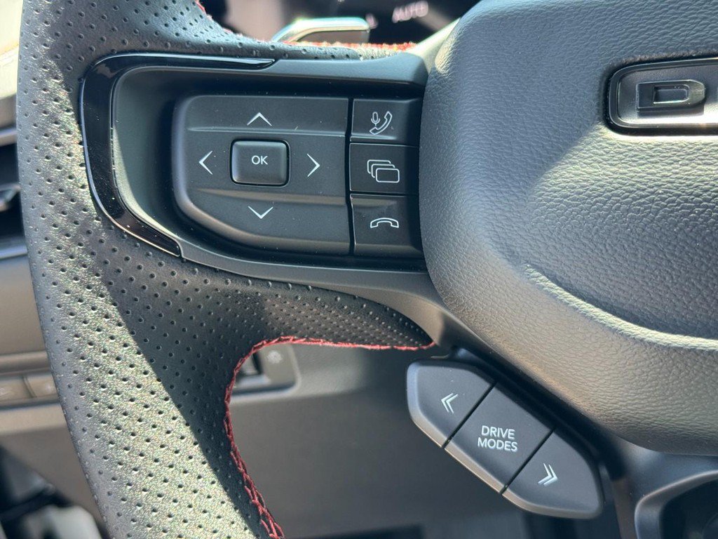 New 2026 Dodge Charger R/T AWD/4WD image 13