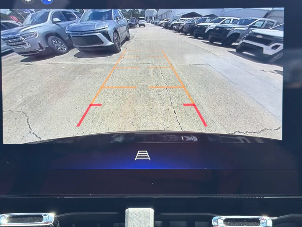 Certified 2026 Chevrolet Equinox LT FWD image 23