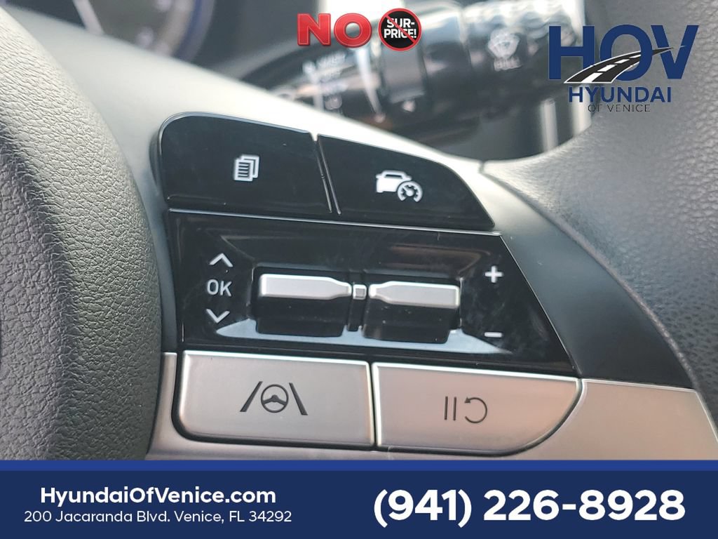 Certified 2023 Hyundai Santa Cruz SE AWD/4WD image 25