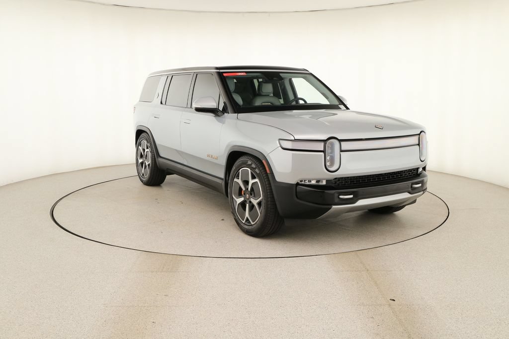 Used 2024 Rivian R1S Adventure AWD/4WD image 10