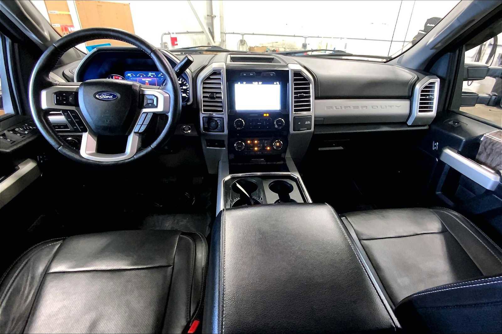 Used 2017 Ford F350 Lariat w/ Lariat Ultimate Package image 15