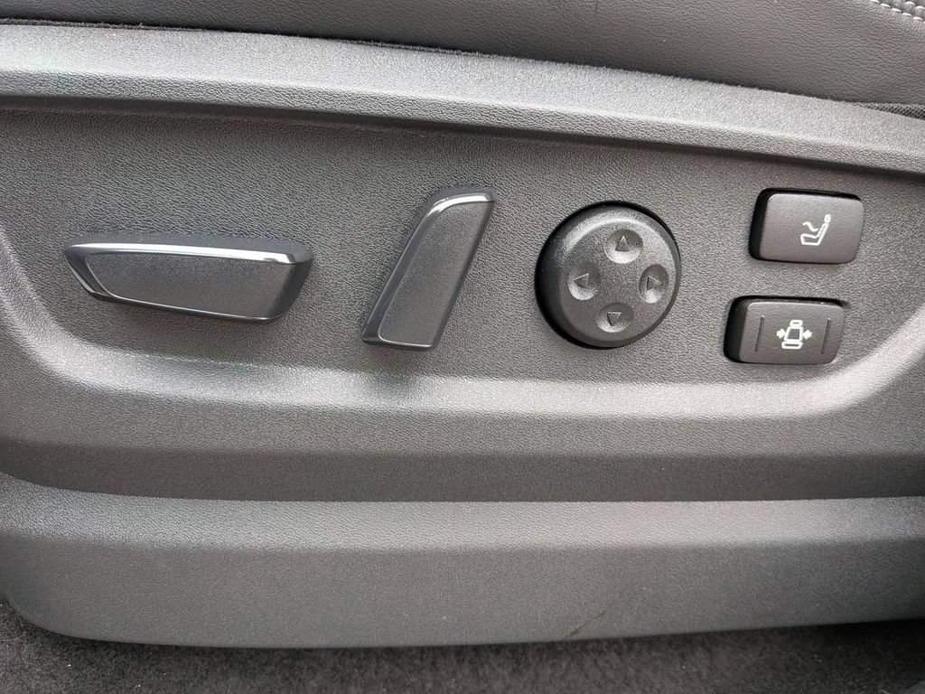 New 2026 INFINITI QX80 4WD w/ Sport Exterior Package image 14
