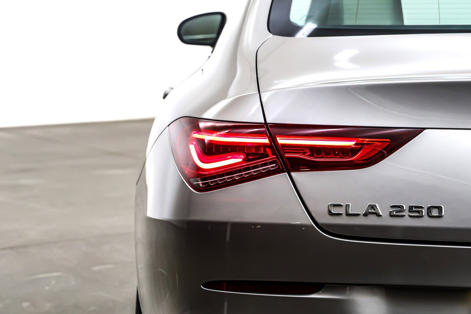 Used 2020 Mercedes-Benz CLA 250 image 16