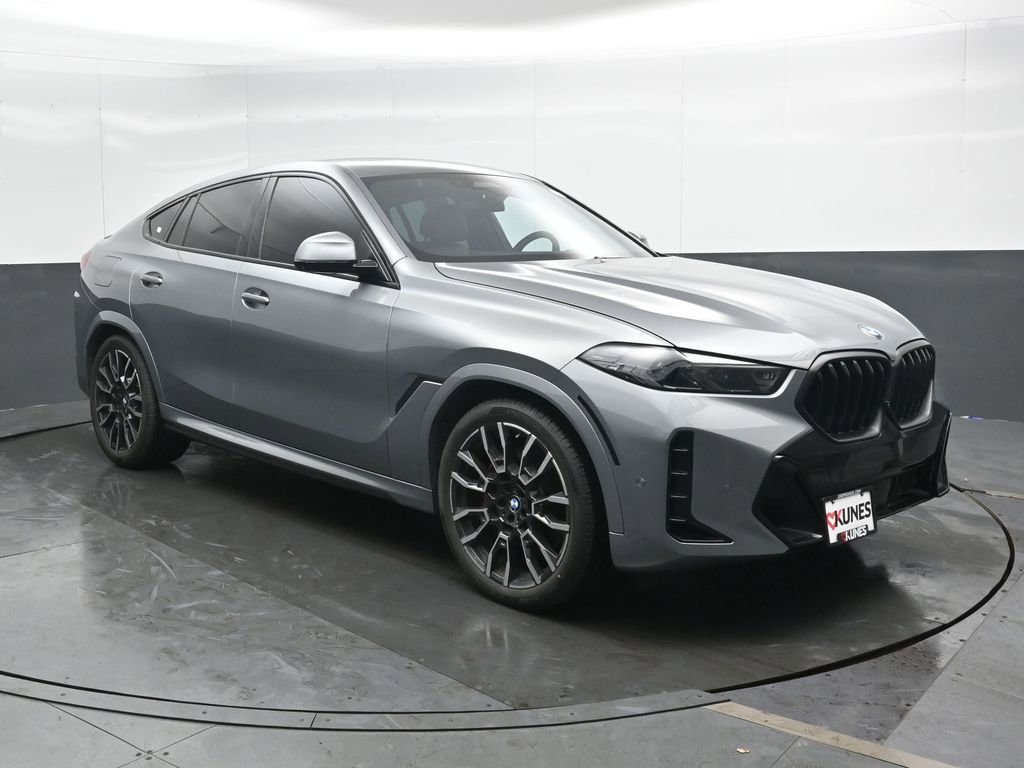 Used 2024 BMW X6 xDrive40i w/ Premium Package AWD/4WD image 4
