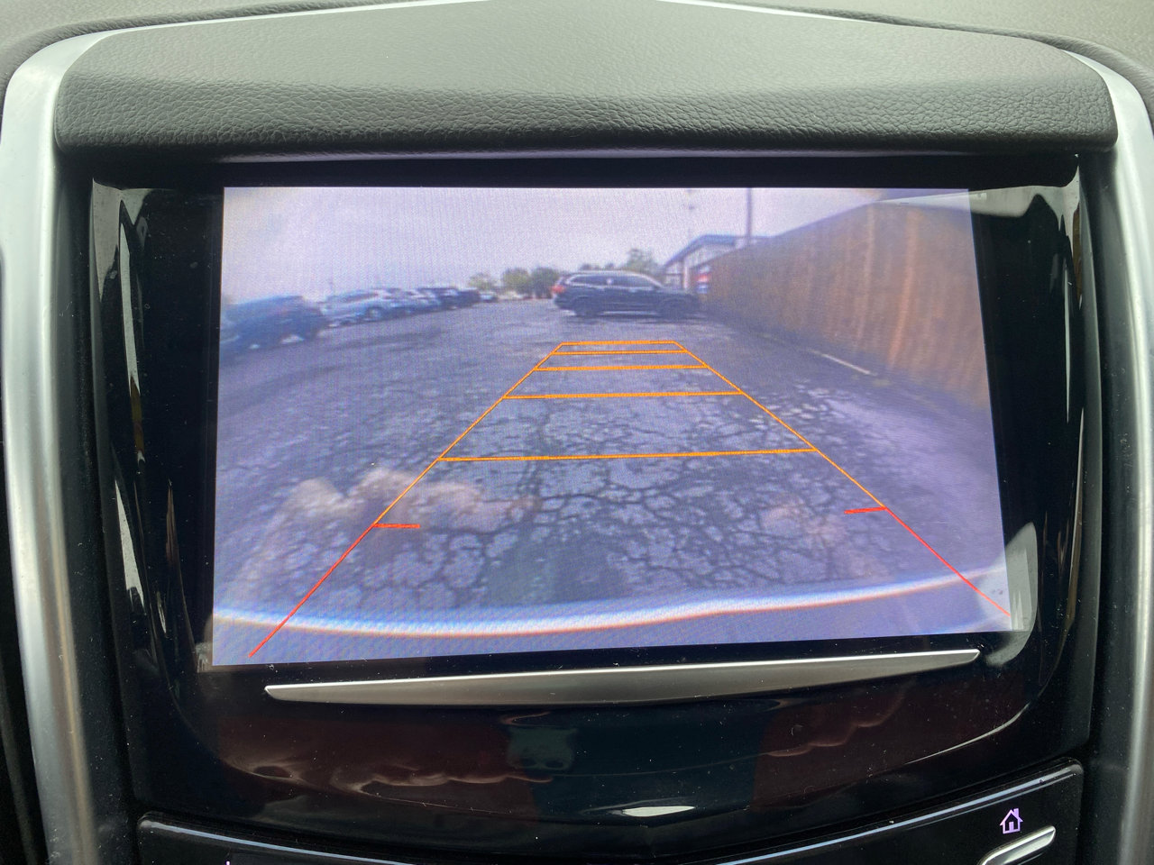 Used 2016 Cadillac SRX Luxury image 21