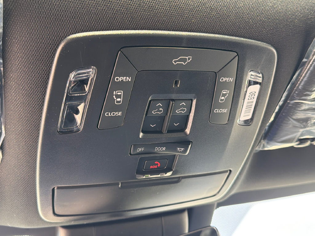 New 2026 Toyota Sienna Platinum AWD/4WD image 30