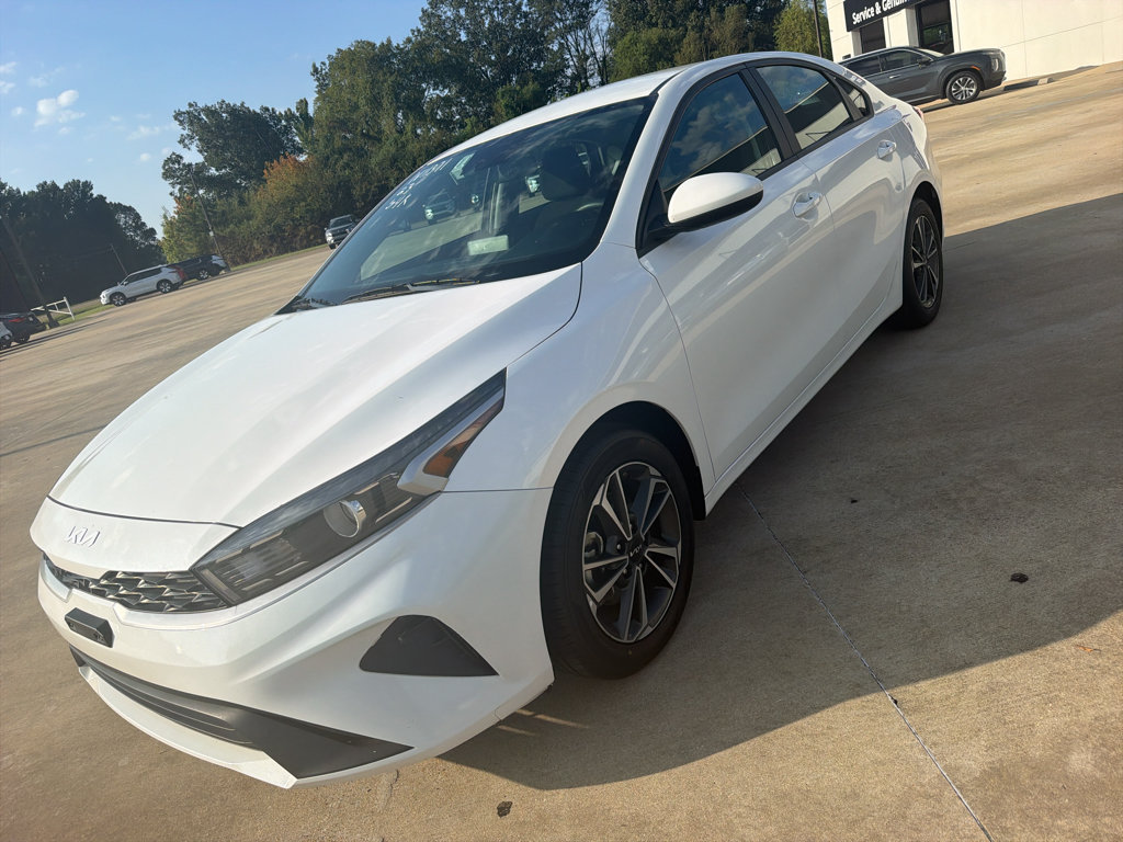 Used 2023 Kia Forte LXS