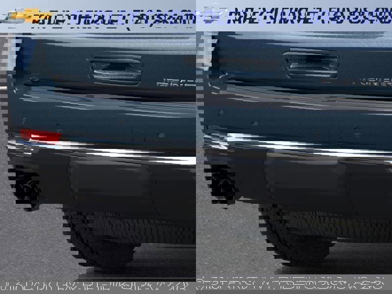 New 2025 Chevrolet Suburban Premier image 14