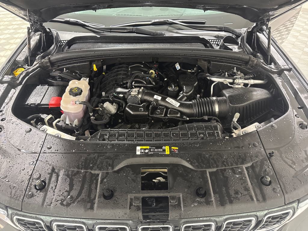 Used 2024 Jeep Grand Cherokee Limited AWD/4WD image 52